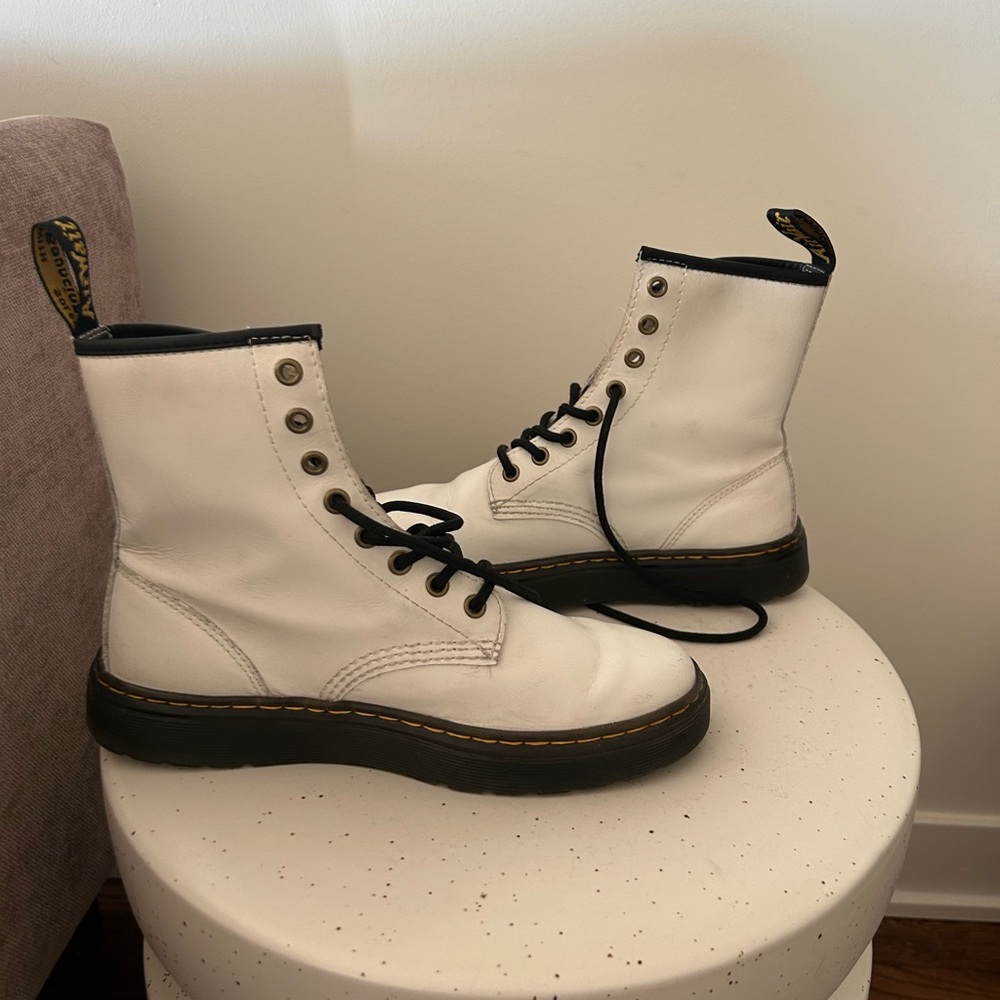 Doc Martens White Zavala Combat Lace-up Ankle Boots Womens Size US 7 Grunge - Picture 3 of 6